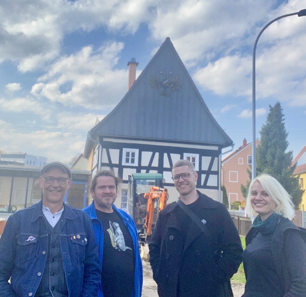 Besuch der „Alten Lotte“ in Mittelherwigsdorf
